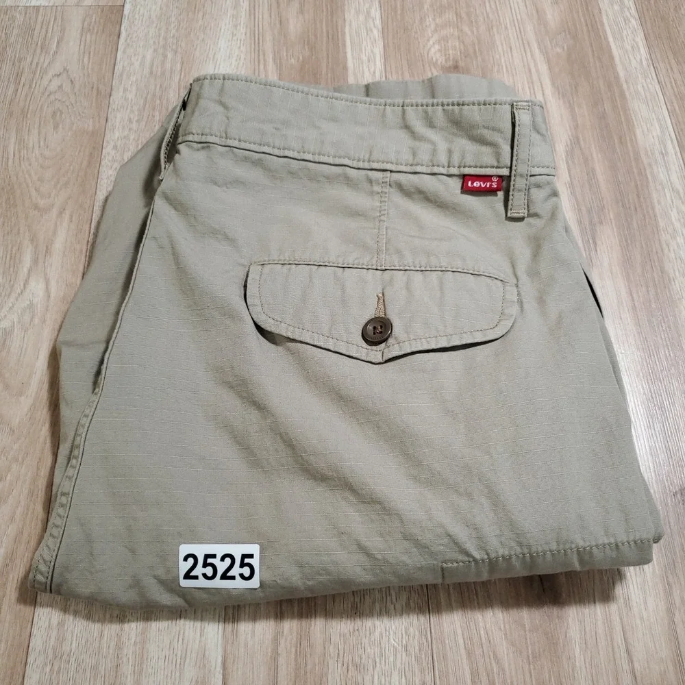 Levi Strauss & Co Mens 34 Cargo Shorts Tan Khaki Ripstop Cotton 23251-0009